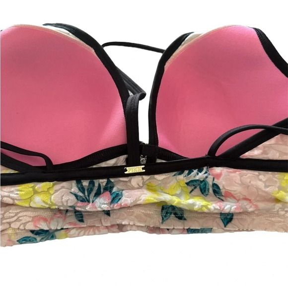 Victoria Secret PINK Small Velvet Floral Bralett Bra - Picture 7 of 8